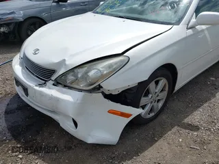 2005 Lexus ES 350 z VIN JTHBA30G155122928, wystawiony jako IAAI lot #42311420 z przebiegiem 74 281 mil mil oraz . Historia ofert i sprzedaży dostępna na DreamBid. Obrazek 14.