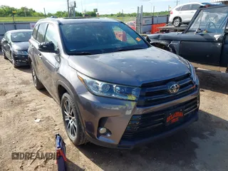2018 Toyota Highlander SE with VIN 5TDKZRFH4JS548677, listed as a IAAI auction lot 42171321 with 94,205 mi miles and . Bid and sale history available at DreamBid. Image 1.