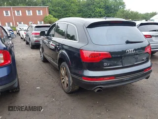 2015 Audi Q7 Premium Plus with VIN WA1LGAFEXFD028885, listed as a IAAI auction lot 42619526 with 145,126 mi miles and . Bid and sale history available at DreamBid. Image 3.