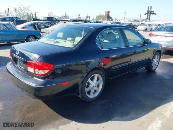 2002 Infiniti I35 Luxury with VIN JNKDA31A82T001968, listed as a IAAI auction lot 41645711 with 1 mi miles. Bid and sale history available at carsss.com. Image 4.