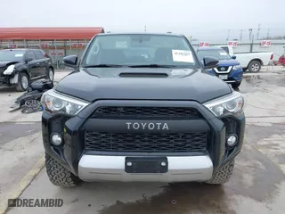 2019 Toyota 4Runner SR5 with VIN JTEBU5JR6K5725188, listed as a IAAI auction lot 41387925 with 96,544 mi miles. Bid and sale history available at carsss.com. Image 13.