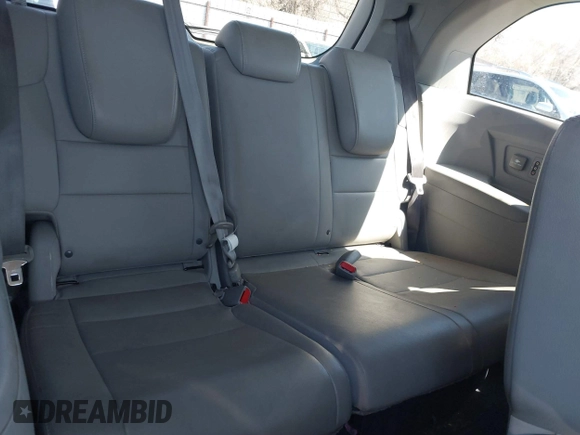 2015 Honda Odyssey EX-L with VIN 5FNRL5H66FB063215, listed as a IAAI auction lot 41846532 with 153,048 mi miles and . Bid and sale history available at carsss.com. Image 18.