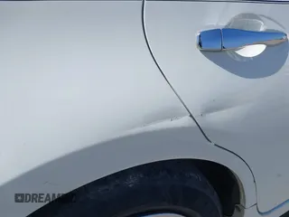 2015 Nissan Altima S z VIN 1N4AL3AP4FN872272, wystawiony jako IAAI lot #41982118 z przebiegiem 106 907 mil mil oraz . Historia ofert i sprzedaży dostępna na DreamBid. Obrazek 19.