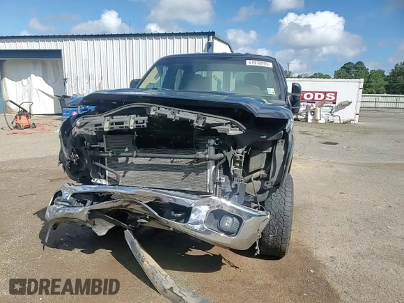 2013 Ford F-250 XL with VIN 1FT7W2BT6DEB08275, listed as a Copart auction lot 61910995 with 270,332 mi miles and Salvage title. Bid and sale history available at DreamBid. Image 14.