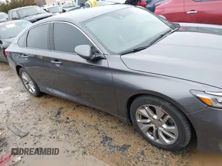 2019 Honda Accord LX с VIN 1HGCV1F10KA077065, выставлен на аукционе IAAI как лот 41580813 с пробегом 110 753 миль миль и . История ставок и продаж доступна на DreamBid. Изображение 13.