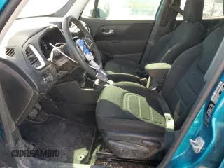 2020 Jeep Renegade Latitude z VIN ZACNJABB5LPL31806, wystawiony jako Copart lot #57179345 z przebiegiem 24 182 mil mil oraz Szkoda całkowita • Salvage title. Historia ofert i sprzedaży dostępna na DreamBid. Obrazek 7.