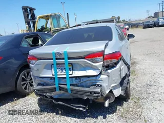 2020 Toyota Corolla LE with VIN JTDEPRAE0LJ080690, listed as a IAAI auction lot 41905637 with 32,904 mi miles and . Bid and sale history available at DreamBid. Image 17.