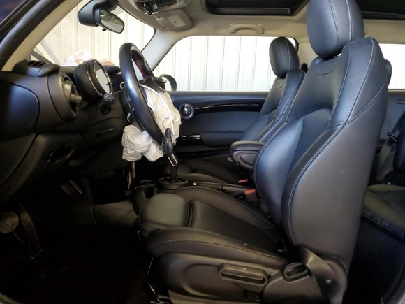 2020 MINI Hardtop 2 Door Cooper S with VIN WMWXR5C06L2L72185, listed as a Copart auction lot 42784745 with 42,572 mi miles and Salvage Title. Bid and sale history available at carsss.com. Image 7.