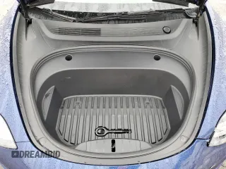 2023 Tesla Model 3 Performance z VIN 5YJ3E1EC8PF461353, wystawiony jako Copart lot #45044865 z przebiegiem 32 324 mil mil oraz Szkoda całkowita • Salvage title. Historia ofert i sprzedaży dostępna na DreamBid. Obrazek 11.