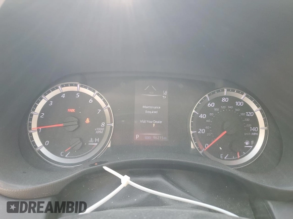 2021 Toyota Highlander L with VIN 5TDBZRBH5MS059988, listed as a Copart auction lot 59023485 with 96,215 mi miles and Salvage title. Bid and sale history available at DreamBid. Image 9.