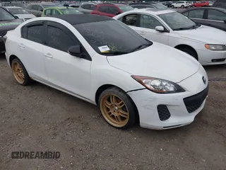 2013 Mazda 3 i Sport с VIN JM1BL1UP8D1833686, выставлен на аукционе IAAI как лот 42576245 с пробегом Не указан миль и . История ставок и продаж доступна на DreamBid. Изображение 1.