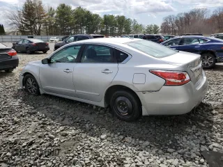 2015 Nissan Altima 2.5 S with VIN 1N4AL3AP4FC488732, listed as a Copart auction lot 50881575 with 217,897 mi miles and Salvage Title. Bid and sale history available at carsss.com. Image 2.