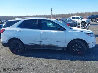 2020 Chevrolet Equinox LT with VIN 3GNAXVEX5LS526454, listed as a IAAI auction lot 41160944 with 37,971 mi miles. Bid and sale history available at carsss.com. Image 14.