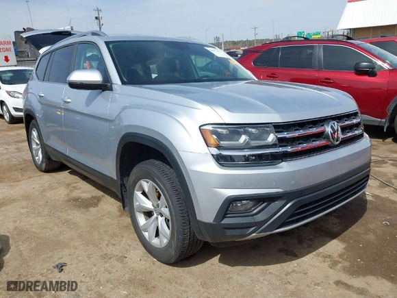 2018 Volkswagen Atlas 3.6L V6 SE with VIN 1V2KR2CA4JC509845, listed as a IAAI auction lot 41817227 with 72,961 mi miles. Bid and sale history available at carsss.com. Image 1.