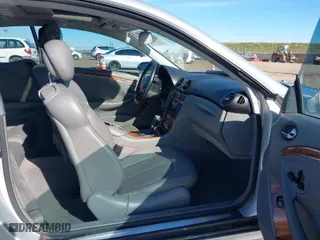 2007 Mercedes-Benz CLK-Class 3.5L with VIN WDBTJ56H27F228074, listed as a IAAI auction lot 41550113 with 129,623 mi miles. Bid and sale history available at carsss.com. Image 5.