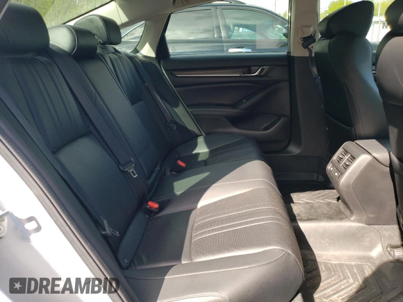 2021 Honda Accord EX-L with VIN 1HGCV1F55MA018972, listed as a Copart auction lot 56281255 with 33,581 mi miles and Salvage title. Bid and sale history available at DreamBid. Image 10.