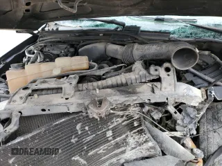 2005 Ford Excursion Eddie Bauer z VIN 1FMNU44L15ED03851, wystawiony jako Copart lot #46347405 z przebiegiem Nie podano mil oraz Nie do naprawy • Non repairable. Historia ofert i sprzedaży dostępna na DreamBid. Obrazek 11.