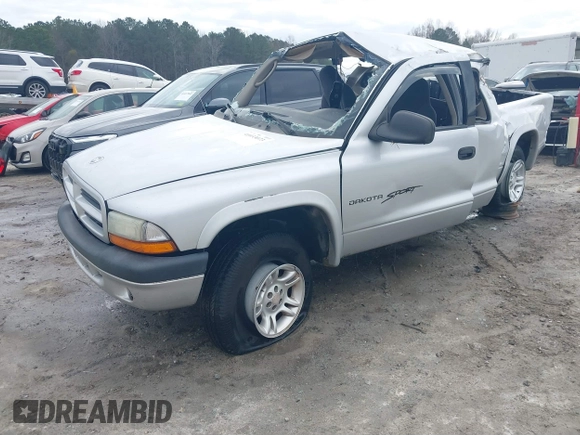 2001 Dodge Dakota Sport with VIN 1B7GG22N61S260178, listed as a IAAI auction lot 41033073 with Not Provided miles and . Bid and sale history available at carsss.com. Image 2.