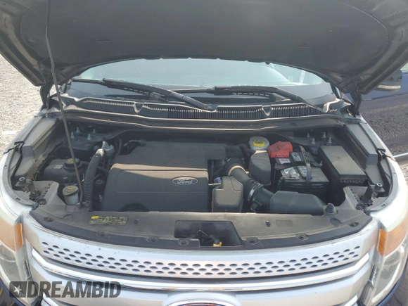 2011 Ford Explorer XLT with VIN 1FMHK7D84BGA24622, listed as a Copart auction lot 59158295 with 151,452 mi miles and Salvage title. Bid and sale history available at DreamBid. Image 12.