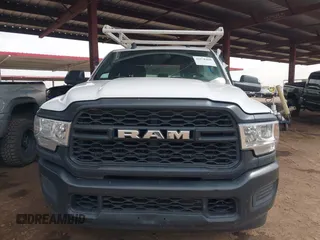 2022 Ram 2500 Tradesman с VIN 3C7WR4HJXNG108118, выставлен на аукционе IAAI как лот 42378460 с пробегом 164 535 миль миль и . История ставок и продаж доступна на DreamBid. Изображение 12.