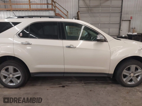 2014 Chevrolet Equinox LTZ with VIN 1GNALDEK3EZ120687, listed as a IAAI auction lot 40981187 with 131,828 mi miles. Bid and sale history available at carsss.com. Image 14.