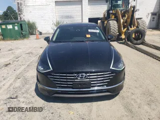 2020 Hyundai Sonata Hybrid Blue with VIN KMHL24JJ2LA011582, listed as a Copart auction lot 68373164 with 46,629 mi miles and Salvage Title. Bid and sale history available at carsss.com. Image 5.