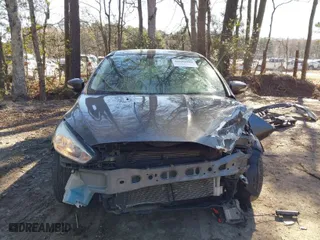 2017 Ford Focus SE with VIN 1FADP3K24HL259605, listed as a IAAI auction lot 41691588 with 105,326 mi miles. Bid and sale history available at carsss.com. Image 13.