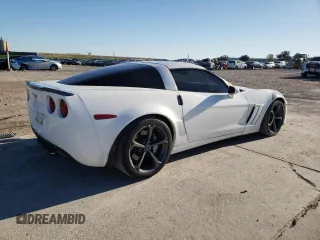2010 Chevrolet Corvette Z16 Grand Sport 3LT z VIN 1G1YW2DW9A5103748, wystawiony jako Copart lot #80986774 z przebiegiem 134 004 mil mil oraz Szkoda całkowita • Salvage title. Historia ofert i sprzedaży dostępna na DreamBid. Obrazek 3.