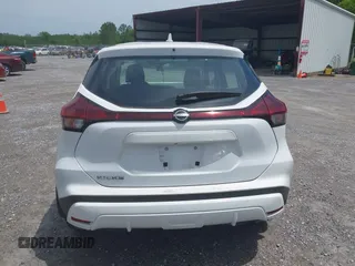 2023 Nissan Kicks S with VIN 3N1CP5BV9PL542017, listed as a IAAI auction lot 42154584 with 22,048 mi miles and . Bid and sale history available at carsss.com. Image 16.