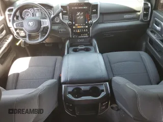 2024 Ram 2500 Big Horn z VIN 3C6UR5DL0RG298980, wystawiony jako Copart lot #59117305 z przebiegiem 16 610 mil mil oraz Szkoda całkowita • Salvage title. Historia ofert i sprzedaży dostępna na DreamBid. Obrazek 8.