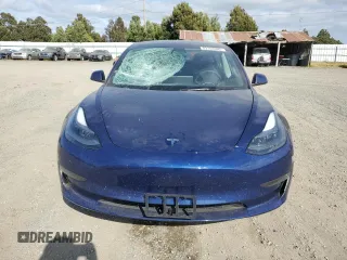 2023 Tesla Model 3 z VIN 5YJ3E1EA3PF685323, wystawiony jako Copart lot #53153905 z przebiegiem 23 242 mil mil oraz Szkoda całkowita • Salvage title. Historia ofert i sprzedaży dostępna na DreamBid. Obrazek 5.