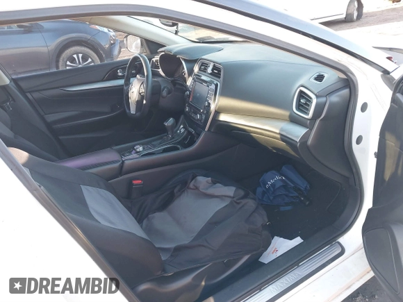 2018 Nissan Maxima SV with VIN 1N4AA6AP1JC405046, listed as a IAAI auction lot 41587285 with 77,799 mi miles and . Bid and sale history available at DreamBid. Image 5.
