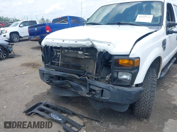 2010 Ford F-250 XL with VIN 1FTSW2BY5AEA60883, listed as a IAAI auction lot 42103121 with 192,094 mi miles and . Bid and sale history available at DreamBid. Image 6.