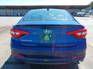 2017 Hyundai Sonata SE z VIN 5NPE24AF7HH559408, wystawiony jako IAAI lot #42297880 z przebiegiem Nie podano mil oraz . Historia ofert i sprzedaży dostępna na DreamBid. Obrazek 16.