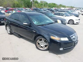 2008 Acura TL with VIN 19UUA66268A022800, listed as a IAAI auction lot 41940436 with 175,420 mi miles. Bid and sale history available at carsss.com. Image 1.