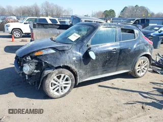 2014 Nissan Juke S with VIN JN8AF5MR1ET450940, listed as a IAAI auction lot 38801607 with 157,565 mi miles. Bid and sale history available at carsss.com. Image 2.