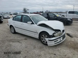 2001 BMW 3 Series 325i with VIN WBAAN374X1NE55555, listed as a Copart auction lot 87872375 with 176,104 mi miles and Salvage Title. Bid and sale history available at carsss.com. Image 4.