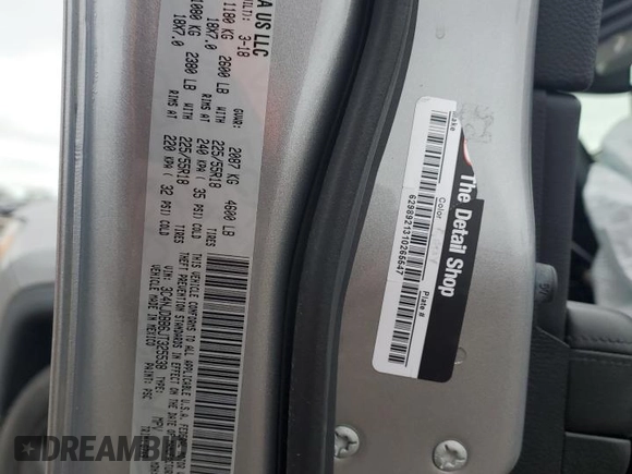 2018 Jeep Compass Altitude with VIN 3C4NJDBB6JT325538, listed as a Copart auction lot 53686905 with 111,400 mi miles and Salvage title. Bid and sale history available at DreamBid. Image 13.
