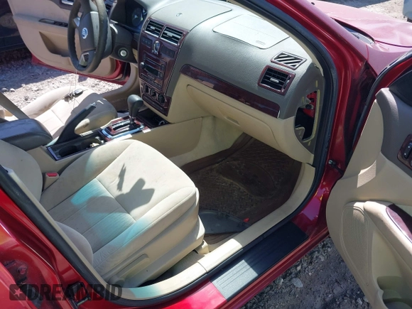 2006 Mercury Milan with VIN 3MEFM07196R604621, listed as a IAAI auction lot 42006082 with 121,157 mi miles and . Bid and sale history available at DreamBid. Image 5.
