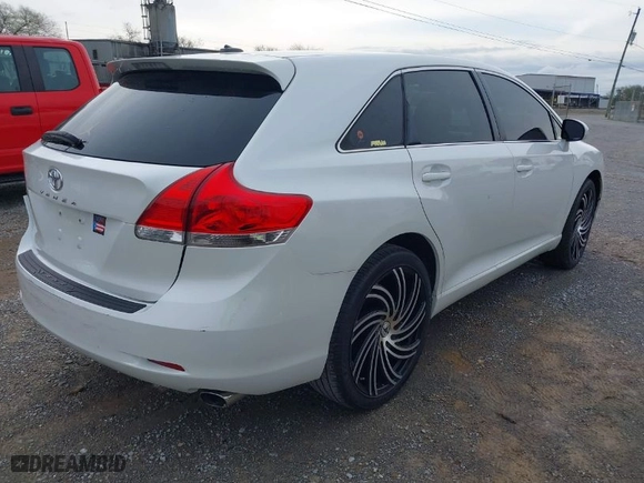 2011 Toyota Venza with VIN 4T3ZA3BB4BU054128, listed as a IAAI auction lot 41874899 with 230,500 mi miles. Bid and sale history available at carsss.com. Image 4.