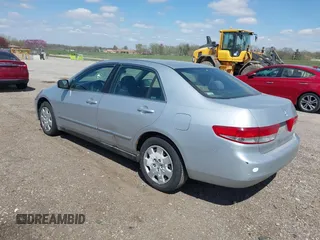 2003 Honda Accord LX z VIN 1HGCM66323A003455, wystawiony jako IAAI lot #42046363 z przebiegiem 223 298 mil mil oraz . Historia ofert i sprzedaży dostępna na DreamBid. Obrazek 3.