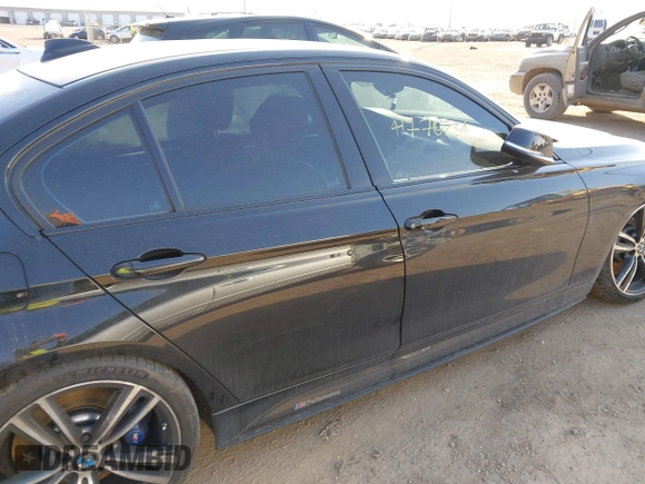 2017 BMW 3 Series 340i xDrive with VIN WBA8B7G32HNT70948, listed as a IAAI auction lot 41770234 with 60,000 mi miles and . Bid and sale history available at DreamBid. Image 13.