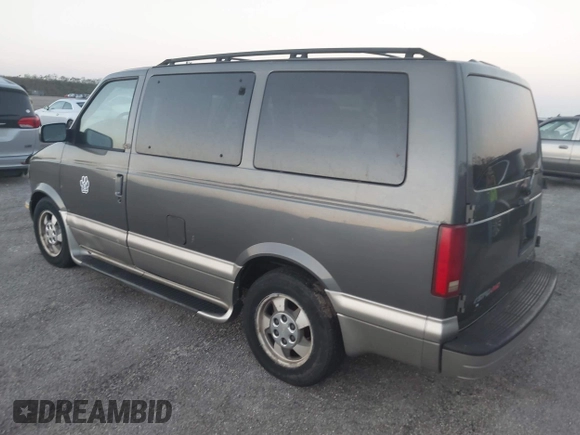 2003 Chevrolet Astro z VIN 1GNEL19X63B115821, wystawiony jako IAAI lot #41923632 z przebiegiem 107 341 mil mil oraz . Historia ofert i sprzedaży dostępna na DreamBid. Obrazek 3.