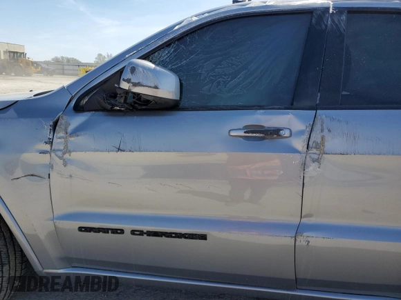 2017 Jeep Grand Cherokee Altitude z VIN 1C4RJFAG3HC738789, wystawiony jako Copart lot #54089375 z przebiegiem 82 150 mil mil oraz Szkody całkowita. Historia ofert i sprzedaży dostępna na DreamBid. Obrazek 7.