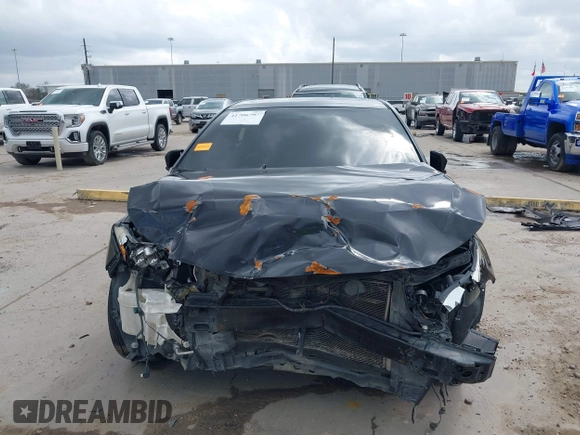2015 Toyota Avalon Limited with VIN 4T1BK1EB8FU162023, listed as a IAAI auction lot 41706797 with 243,810 mi miles and . Bid and sale history available at DreamBid. Image 11.