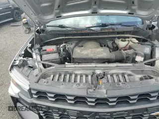 2019 Chevrolet Silverado 1500 Work Truck z VIN 1GCRYAEF0KZ287681, wystawiony jako Copart lot #64786455 z przebiegiem 106 438 mil mil oraz Szkoda całkowita • Salvage title. Historia ofert i sprzedaży dostępna na DreamBid. Obrazek 13.