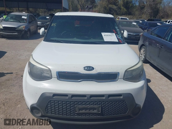 2014 Kia Soul with VIN KNDJN2A26E7029745, listed as a IAAI auction lot 41839177 with 183,915 mi miles. Bid and sale history available at carsss.com. Image 6.