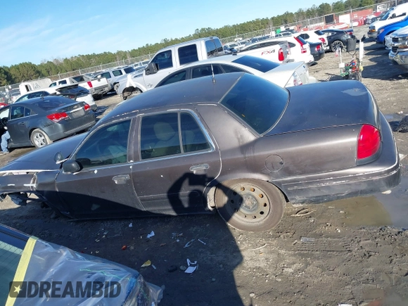 2006 Ford Police Interceptor с VIN 2FAFP71W16X119581, выставлен на аукционе IAAI как лот 41641999 с пробегом Не указан миль и . История ставок и продаж доступна на DreamBid. Изображение 14.