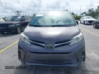 2019 Toyota Sienna XLE Auto Access Seat with VIN 5TDYZ3DC3KS980743, listed as a IAAI auction lot 42753501 with 147,122 mi miles and . Bid and sale history available at DreamBid. Image 6.