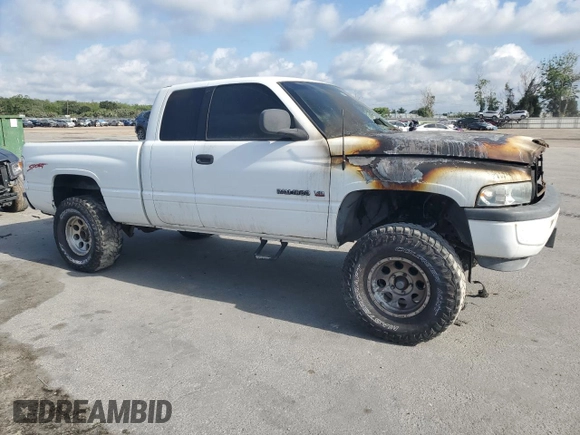 1998 Dodge 1500 with VIN 1B7HC13Y2WJ249842, listed as a Copart auction lot 55742775 with Not Provided miles and Non Repairable. Bid and sale history available at DreamBid. Image 4.